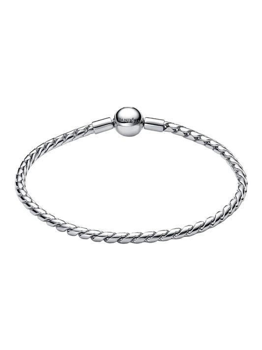 Round Clasp Wing Chain Bracelet
