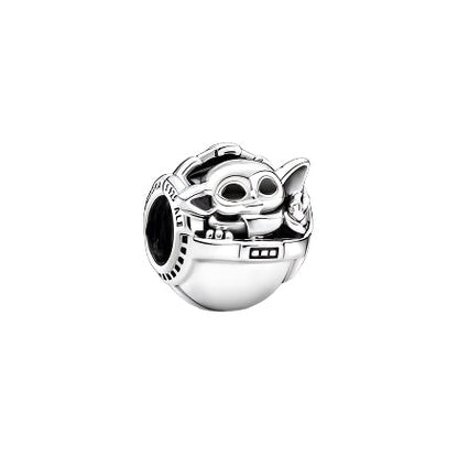 Star Wars Grogu & Crib Charm