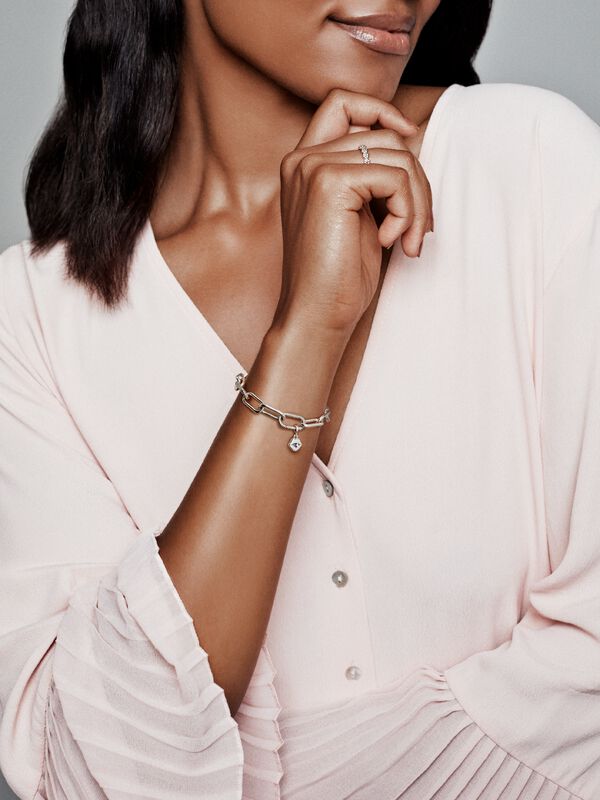 ME Lips Mini Dangle Charm