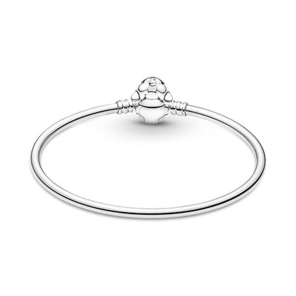 Moments Disney Stitch Biting Clasp Bangle