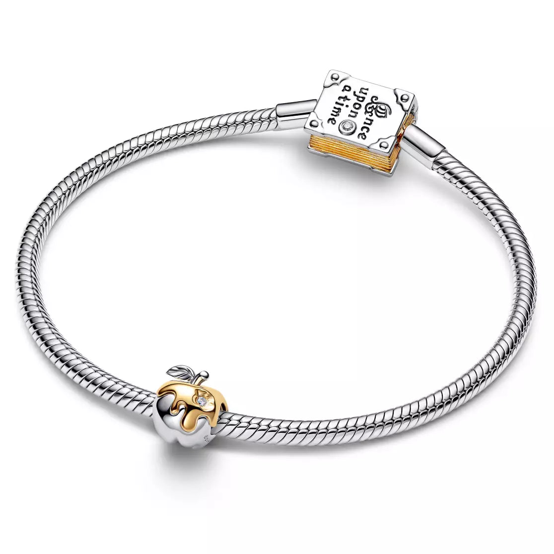 Poisoned Apple Charm by Pandora – Snow White and the Seven Dwarfs